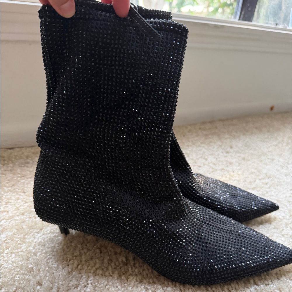 Sparkle black booties